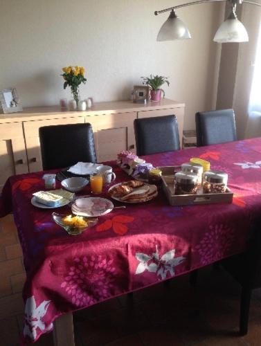 Chez Nous. Bed and Breakfast Couvin Εξωτερικό φωτογραφία